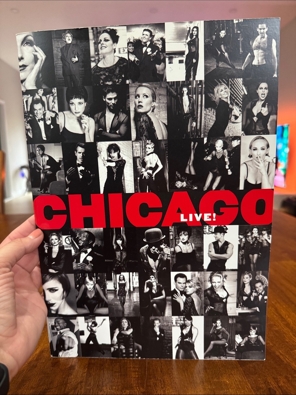 Chicago Live! Black & Red Coffee Table Book